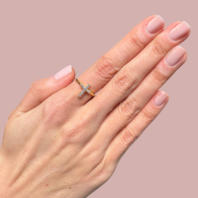 Vertical Cross Cz Ring