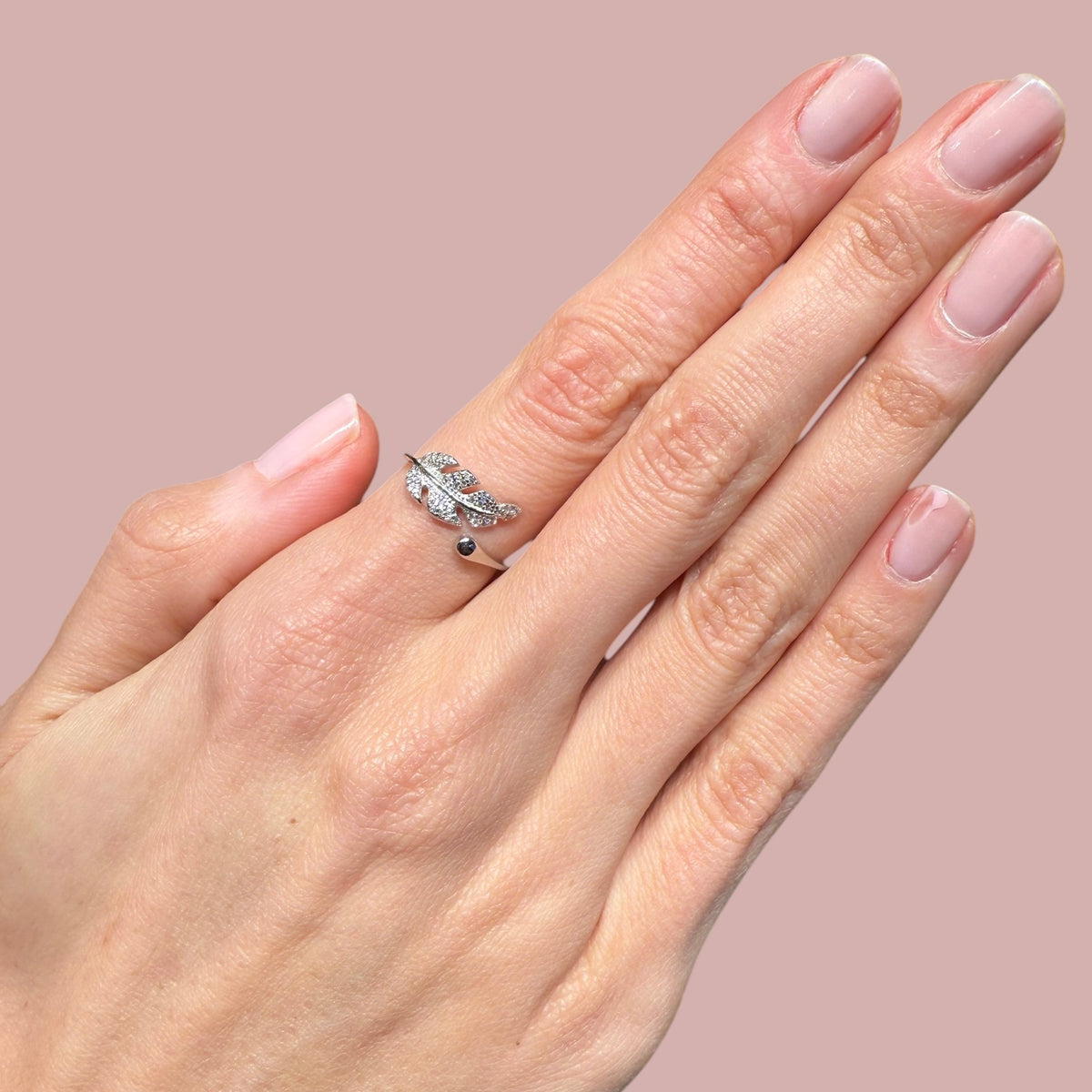 Adjustable Single Leaf Rings