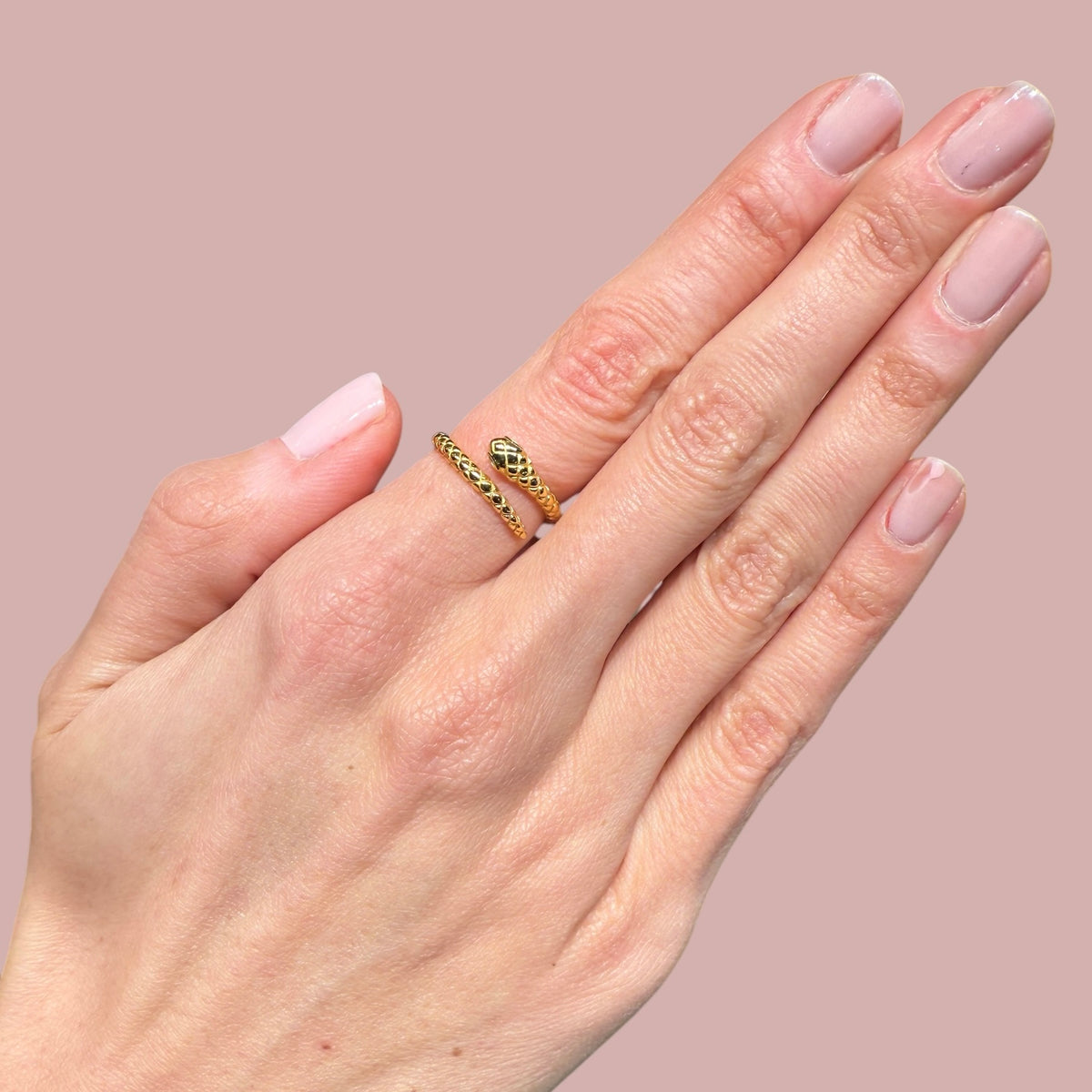 Adjustable Skin Detail Snake Ring