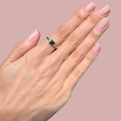 Emerald Look Princess Rings