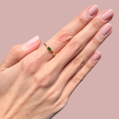 Emerald Look Trio Rings