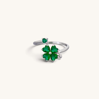 Adjustable Green Clover Rings