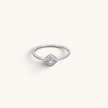 Princess Cut Solitaire Rings, 1.0ct