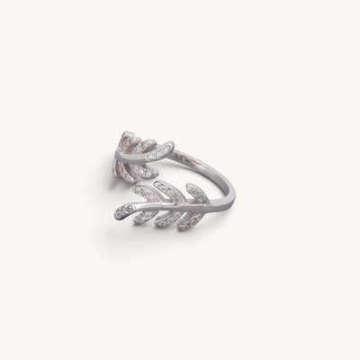 Adjustable Cz Leaf Rings