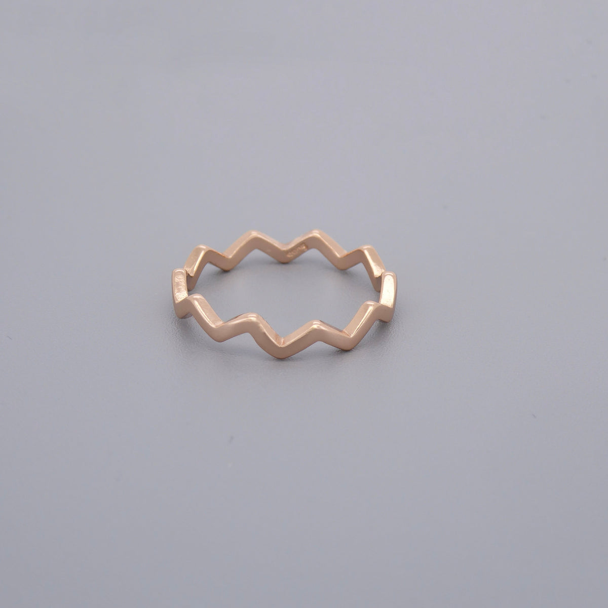 Zigzag Stacking Rings