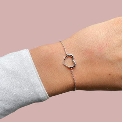 Plain Heart Bracelet