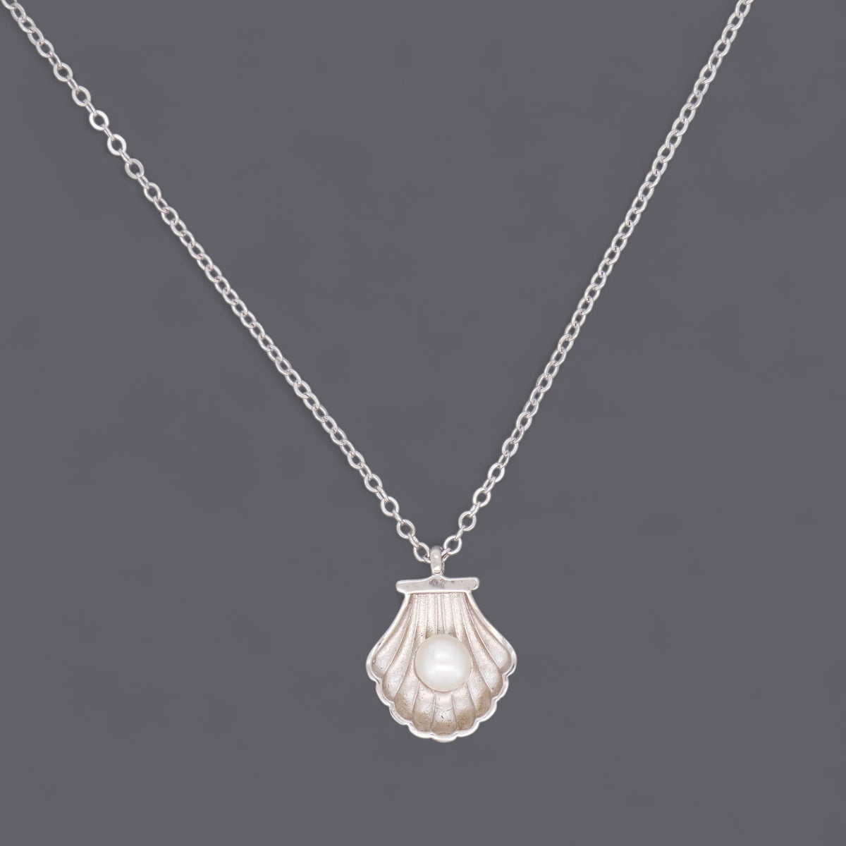Shell & Pearl Necklace