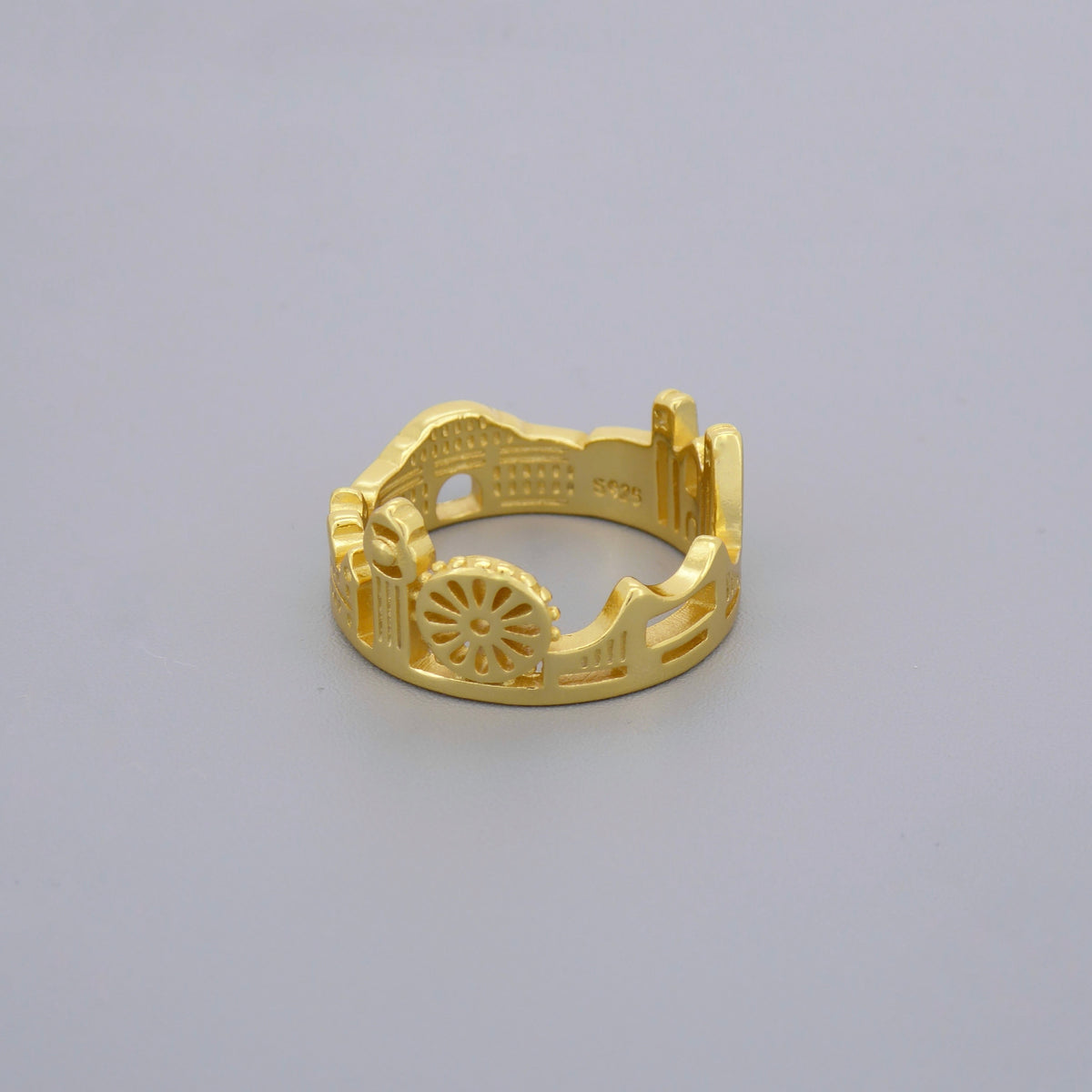 London Skyline Ring