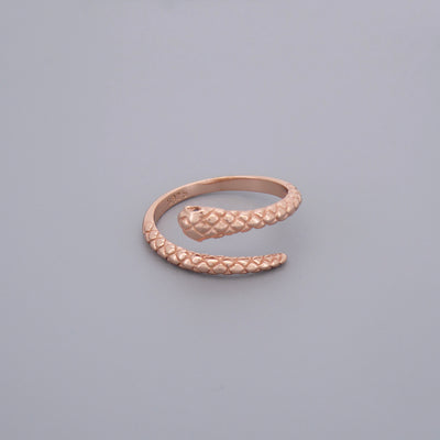 Adjustable Skin Detail Snake Ring