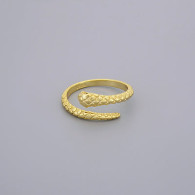 Adjustable Skin Detail Snake Ring