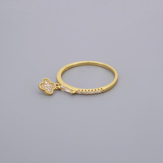 Small Clover Charm Rings