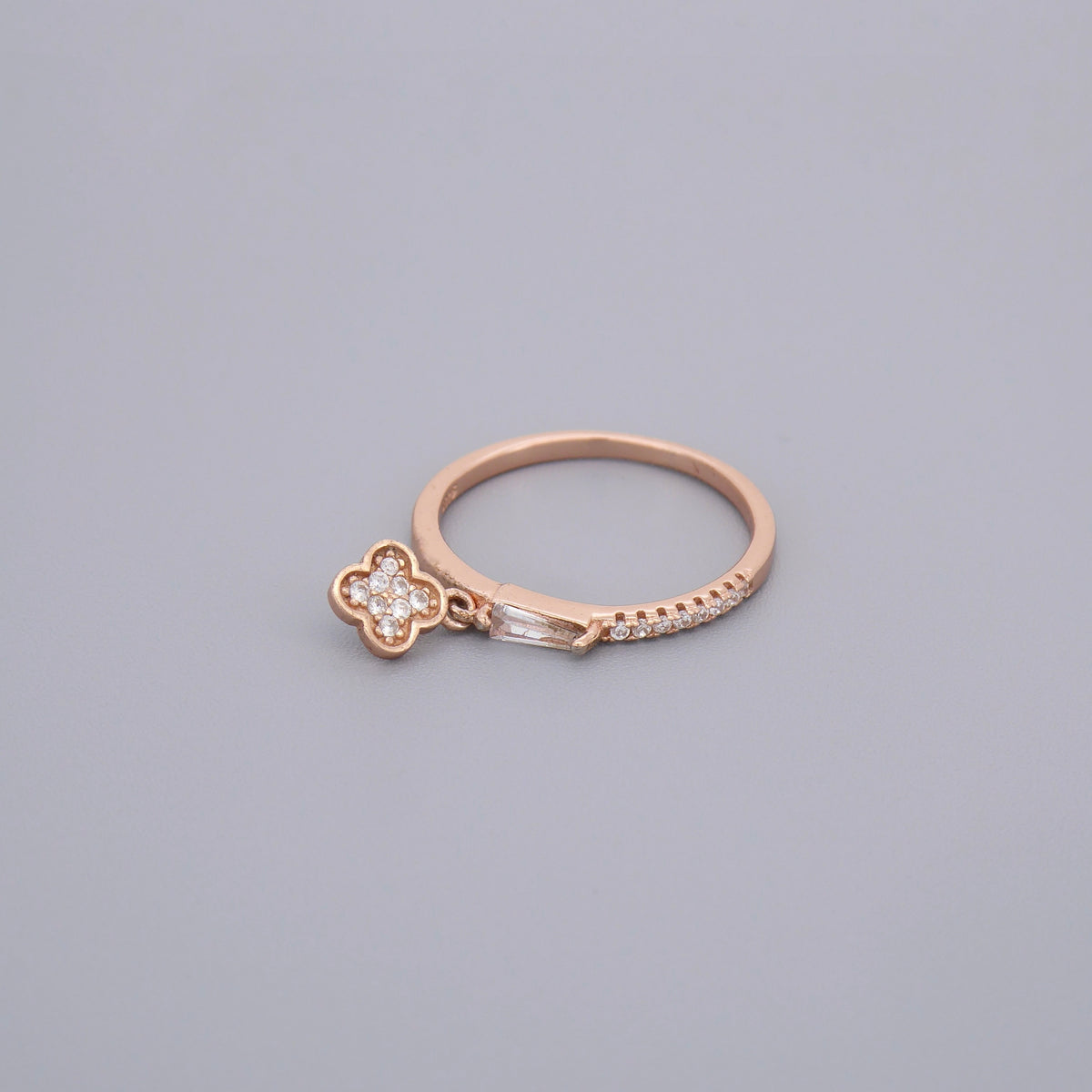 Small Clover Charm Rings