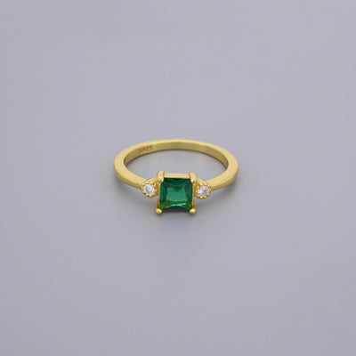 Emerald Look Princess Rings