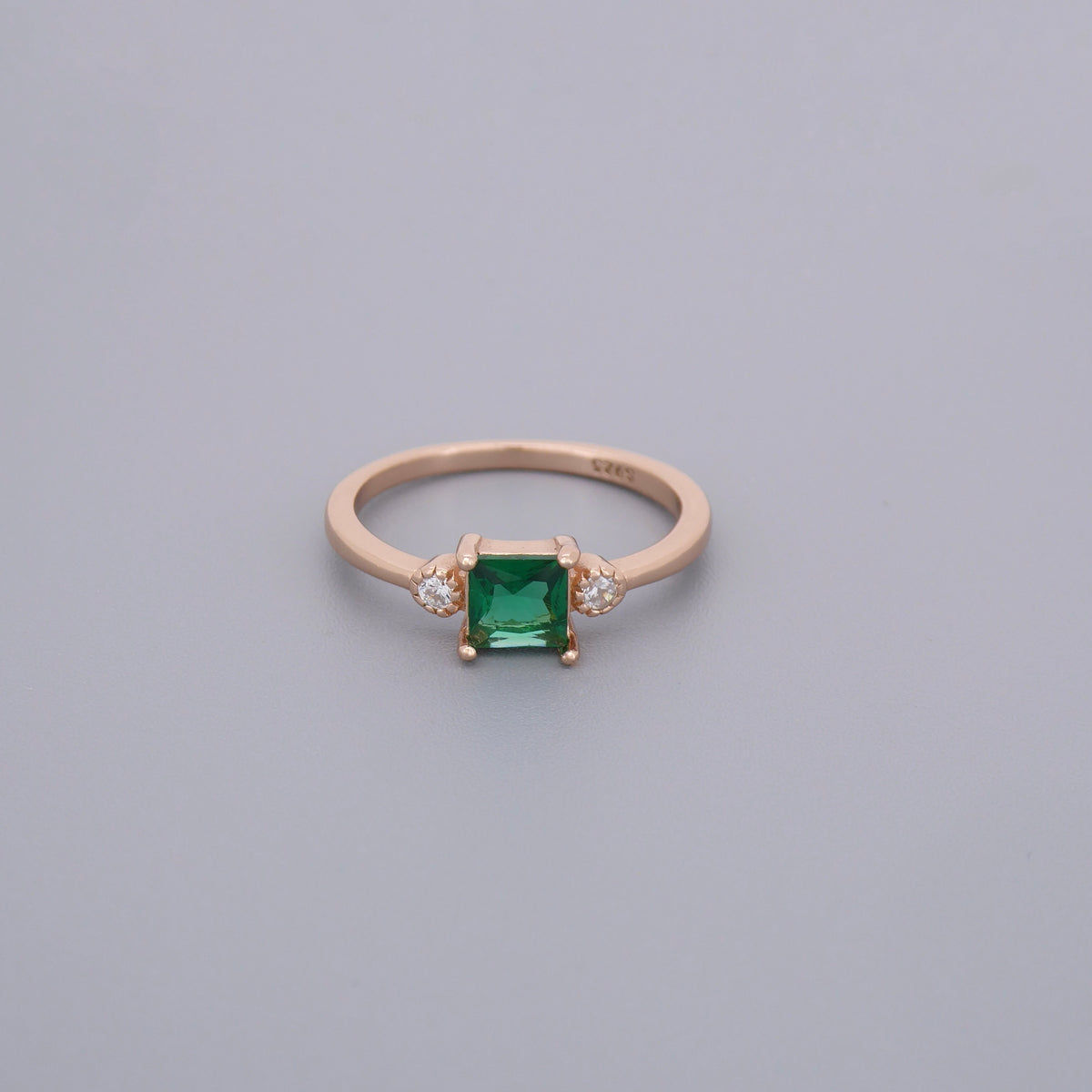 Emerald Look Princess Rings