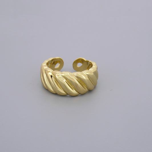 Chunky Croissant Rings