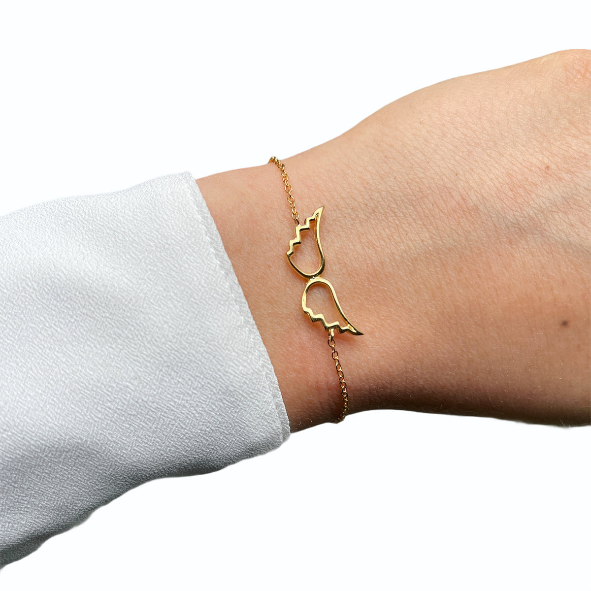 Plain Wing Bracelet