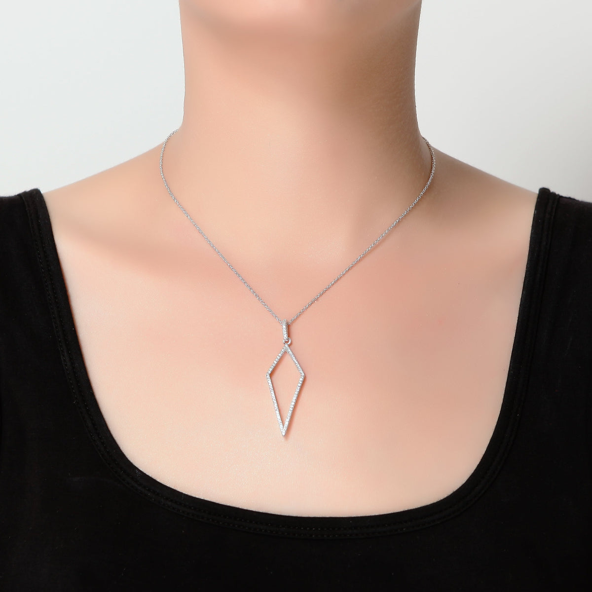 Pisagor Necklaces