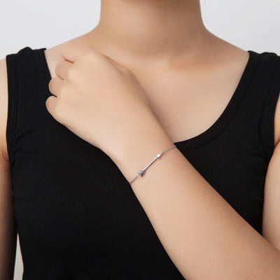 Plain Arrow Bracelet