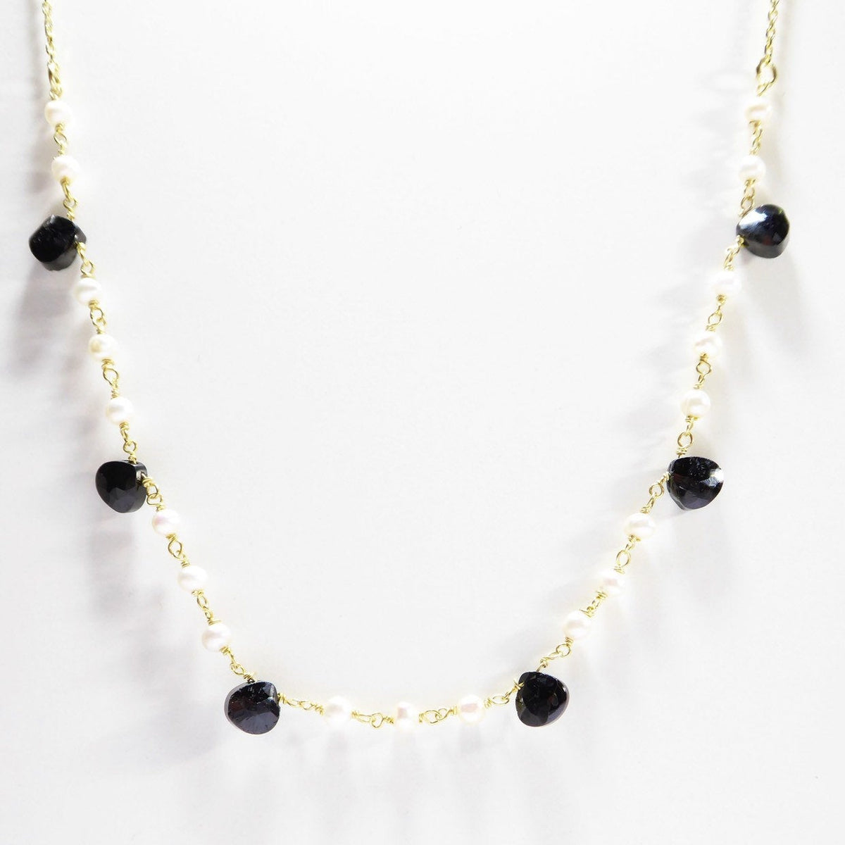 Pearl & Onyx Beaded Handmade Necklace