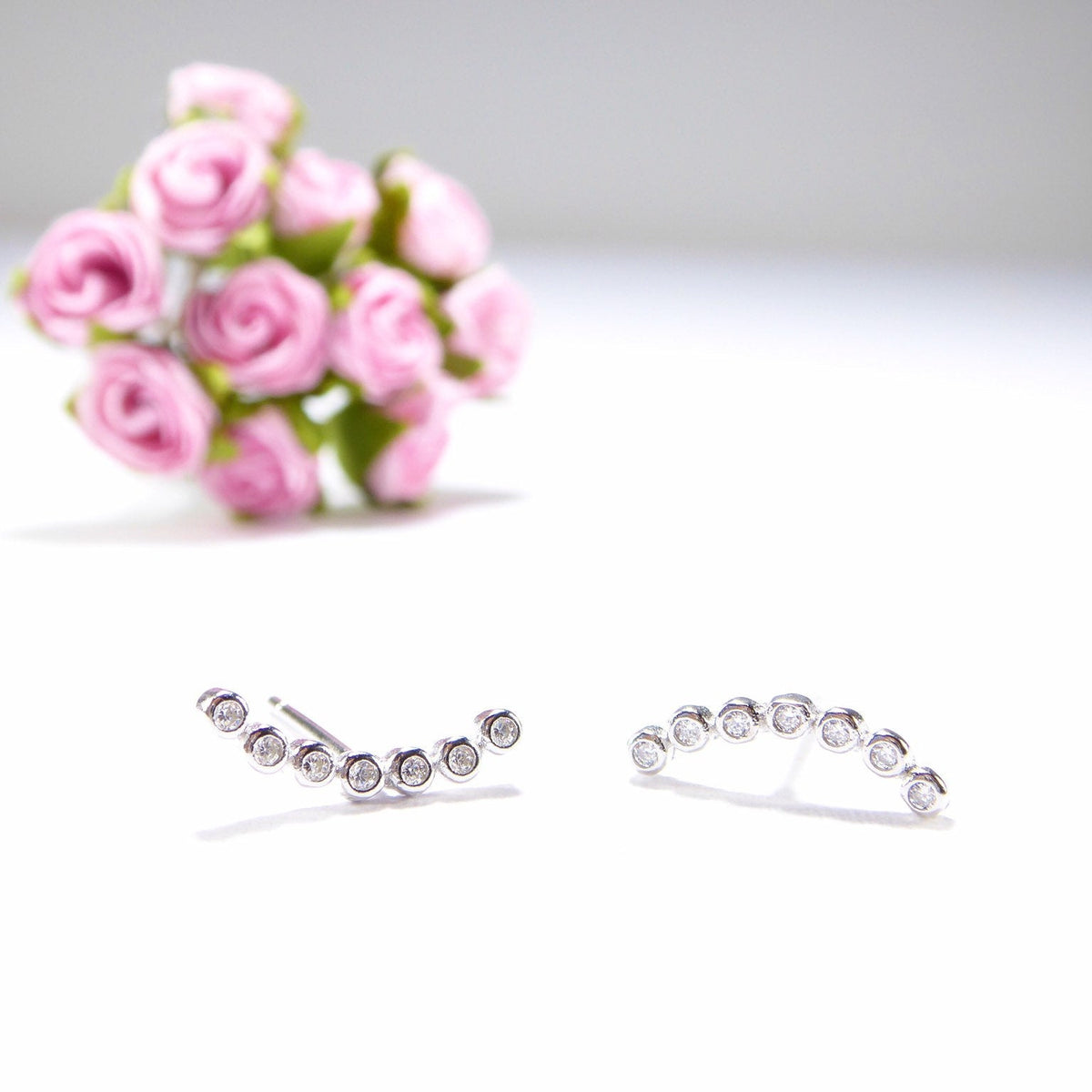 Dainty Curved Bar Stud Earrings
