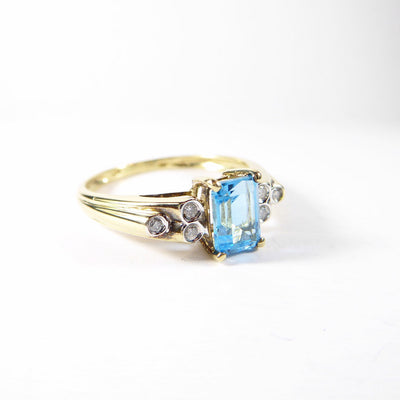Vintage Topaz & Diamond Ring , Solid 9K Gold ( UK R 1/2 , US 9 )