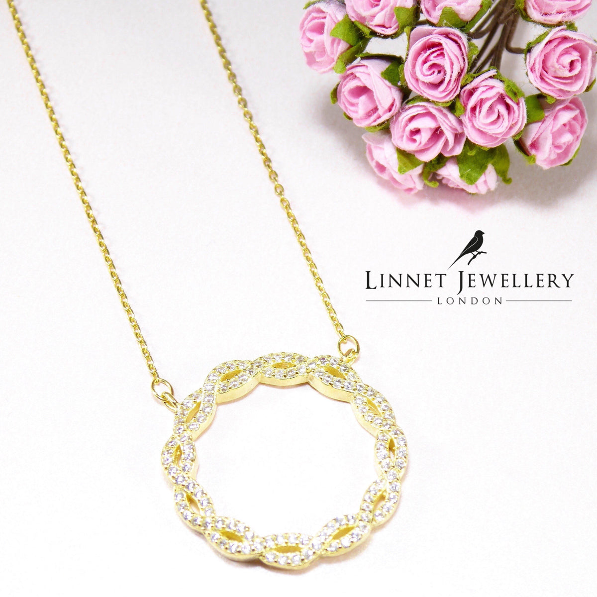 Screwed Circle Necklaces