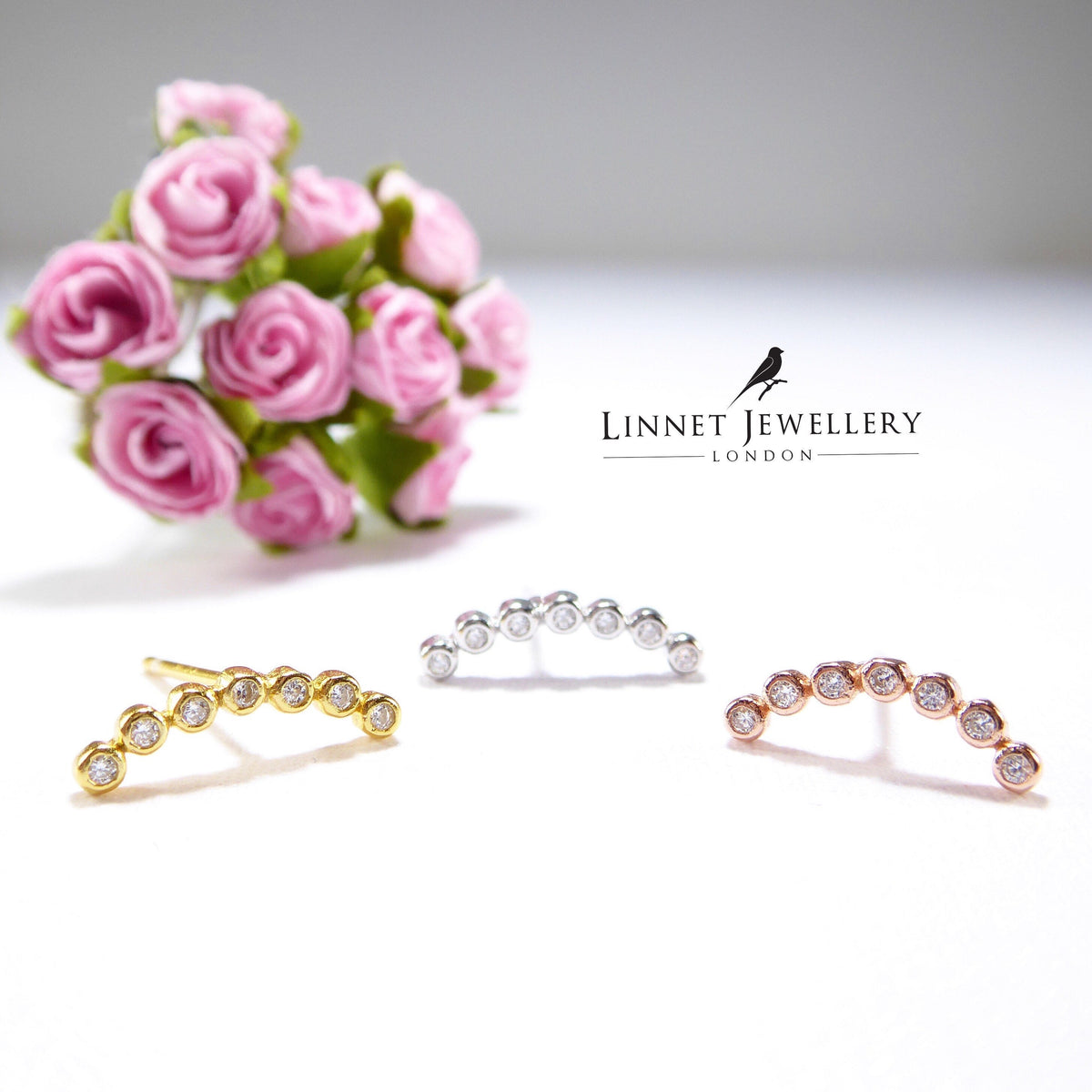 Dainty Curved Bar Stud Earrings