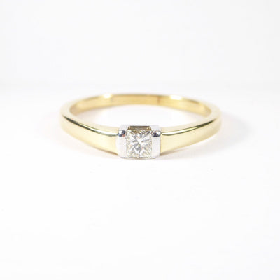 British Vintage Princess Cut Solitaire Diamond Ring ,  9k Solid Gold ( UK U - US 10 )