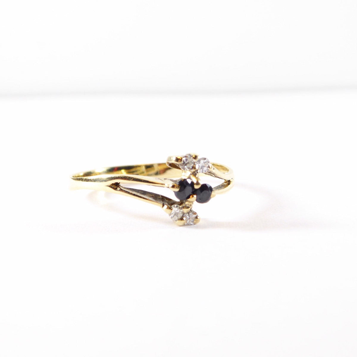 Vintage Dainty Sapphire & Diamond Ring , Solid 9k Yellow Gold ( UK O / US 7 )