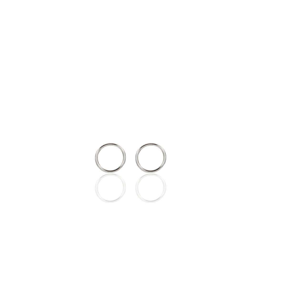 Plain O Circle Stud Earrings