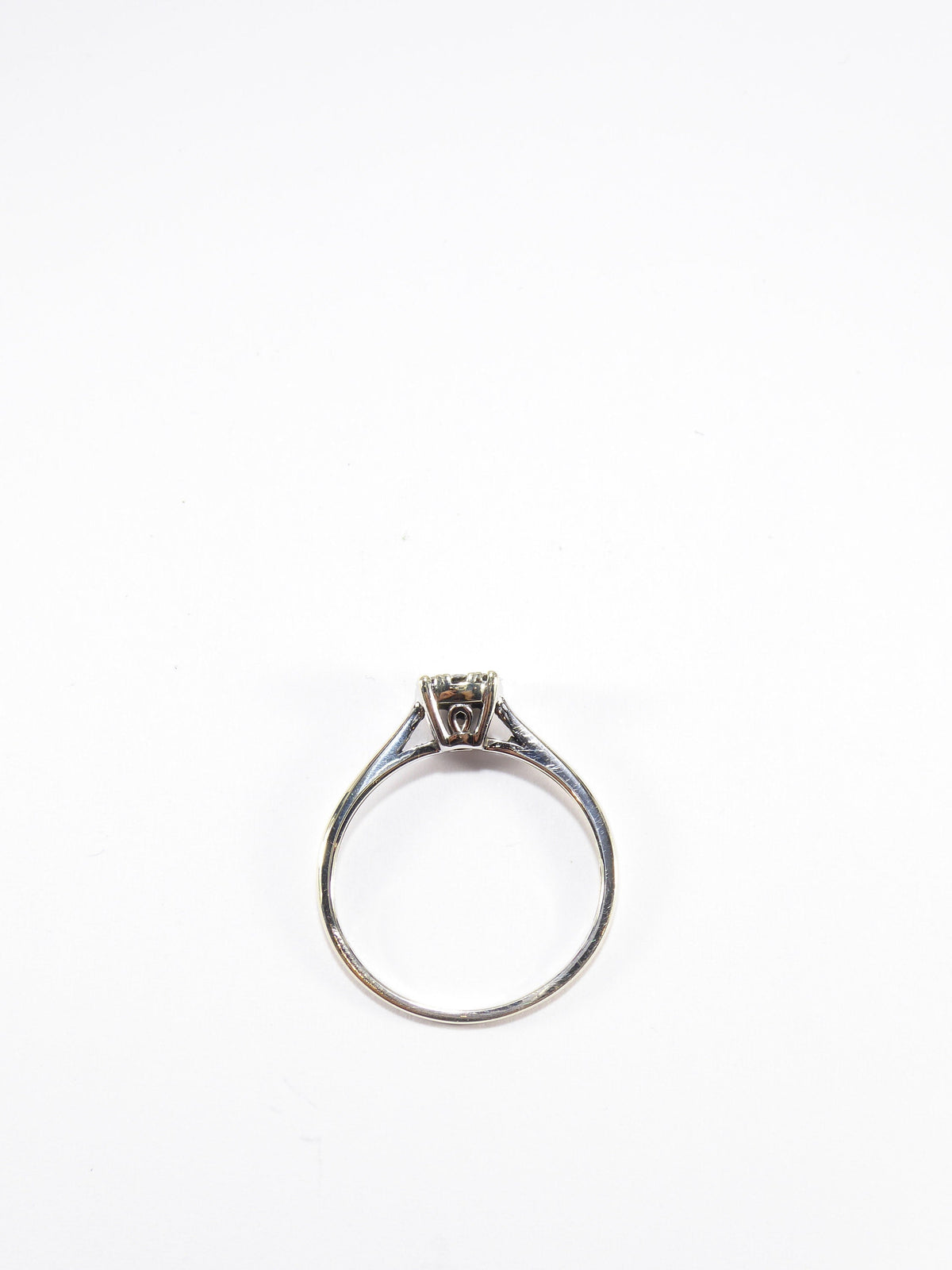 British Vintage .25ct Diamond Solitaire Ring, 9ct Solid White Gold ( UK P  - US 7.5 )