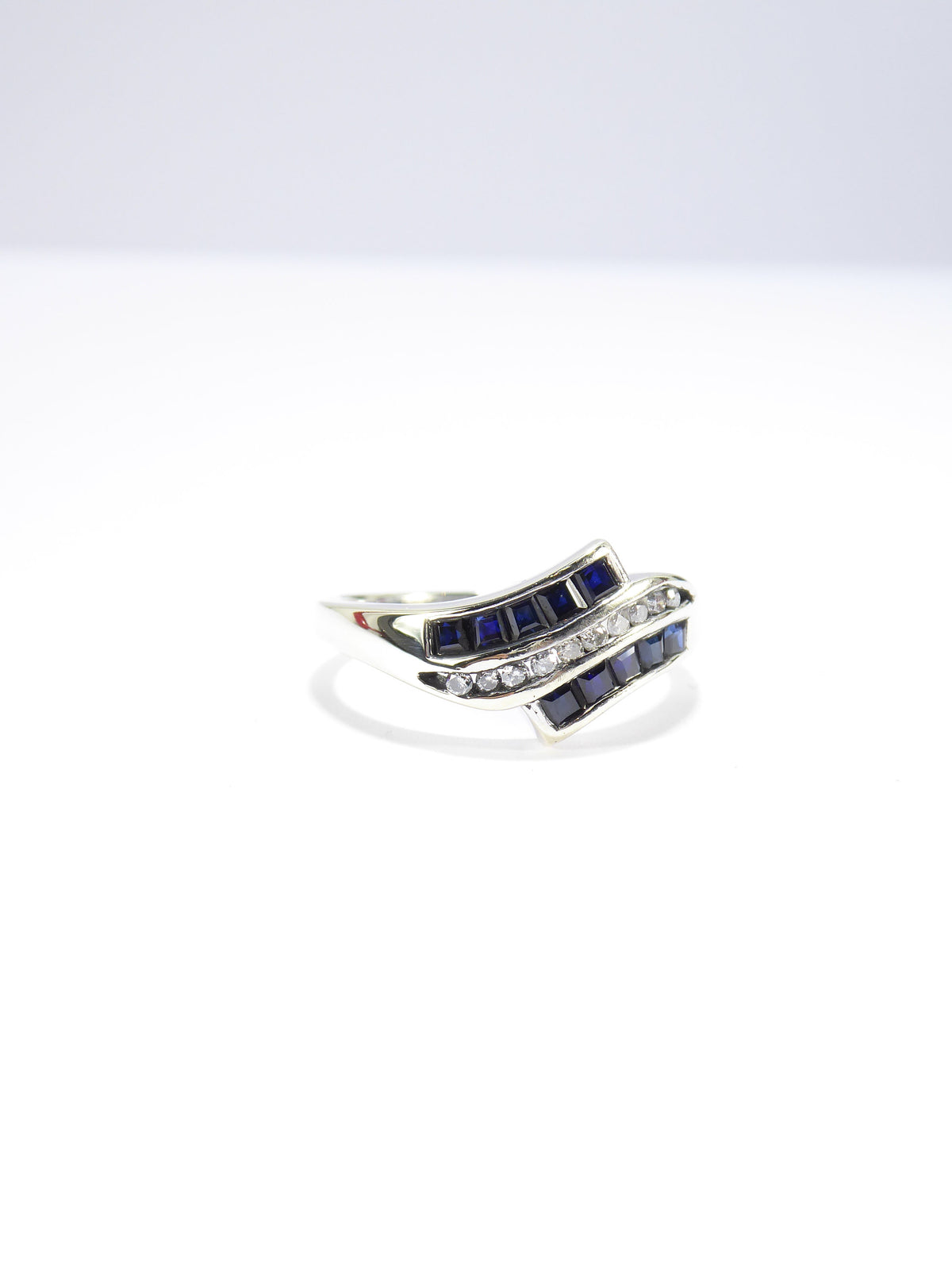 British Unique Vintage Sapphire & Diamond Ring, 9ct White Gold ( UK O - US 7 )