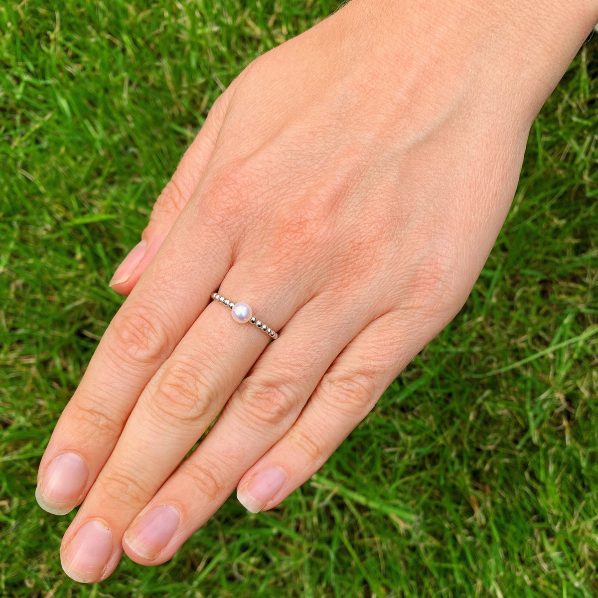 Single Pearl Ball Rings
