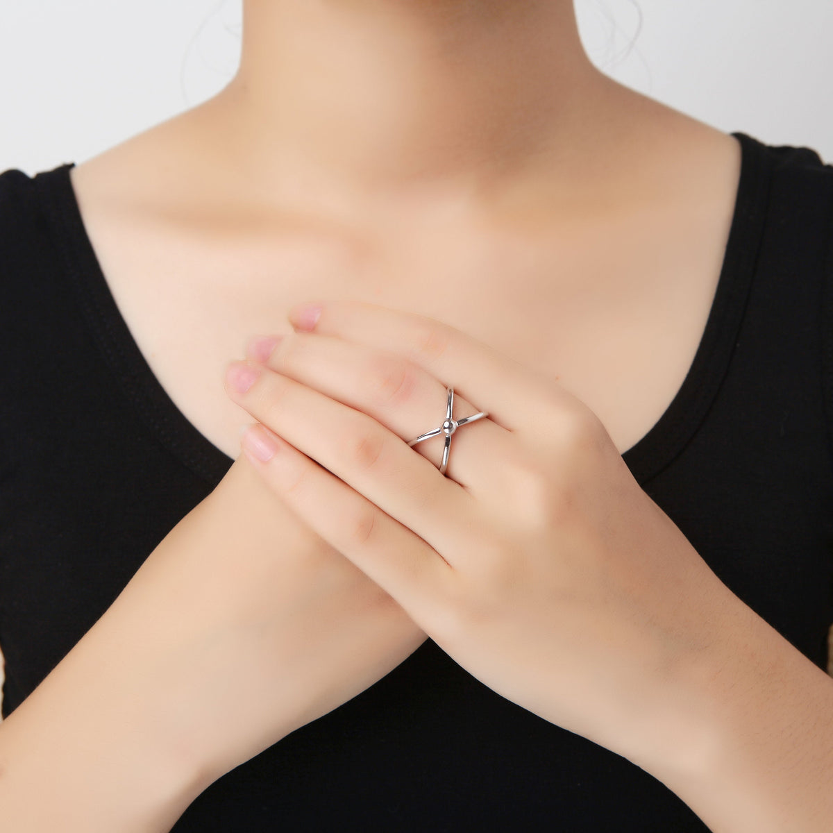Plain X Bow Cross Rings